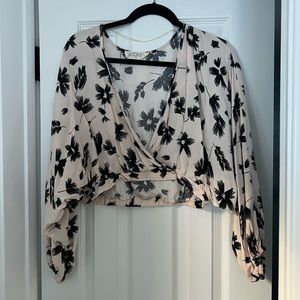 Audrey 3+1 Floral Crop Long Sleeve Blouse